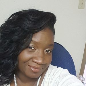 Meet your Posher, Kacie